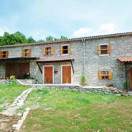 Villa Ola 309 Lupoglav (Istria)